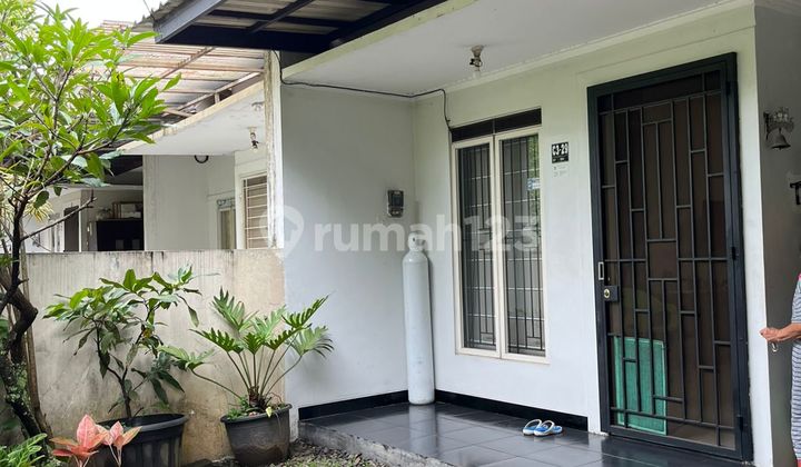 Dijual Rumah Furnished Taman Holis Indah 2 Dijual Rumah Furnished Taman Holis Indah 2