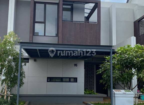 Rumah Baru Modern Flora Summarecon Bandung 1