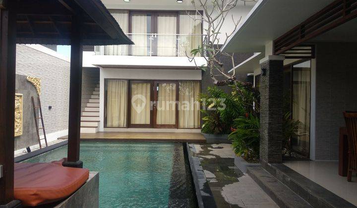 Villa Cantik Aesthetic di dekat Pantai Nyanyi Bali 1