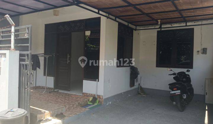 Rumah Asri Nyaman di Jalan Antasura Denpasar Utara 1