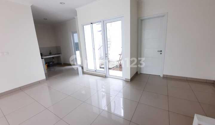 Turun Harga Rumah Amanda 9 Premium Summarecon Bandung 2