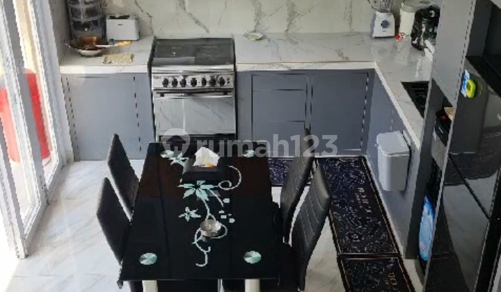 Dijual Rumah Baru Siap Huni 2 Lantai Full Furnished di Perumahan Budi Indah Setiabudi Bandung 2