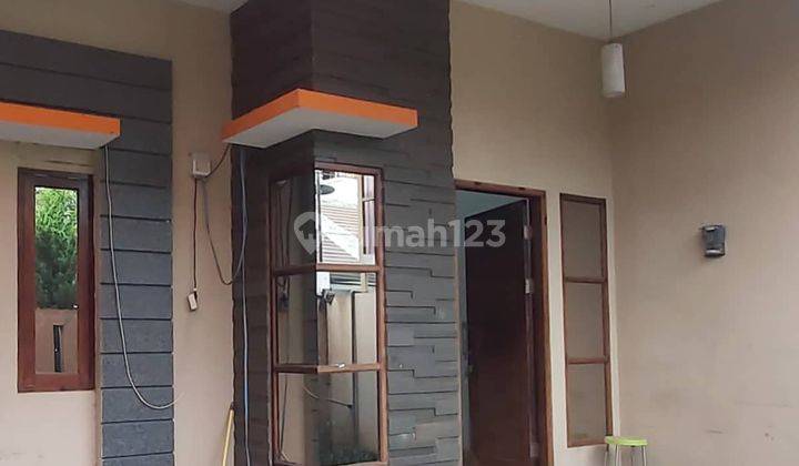 Rumah Bagus Minimalis Cluster Favorite di Taman Kopo Indah 3 1