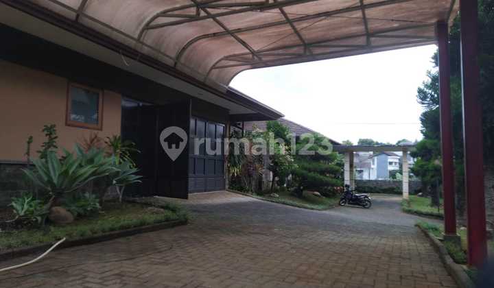 Dijual Rumah Luas 2 Lantai Setiabudi Bandung 2