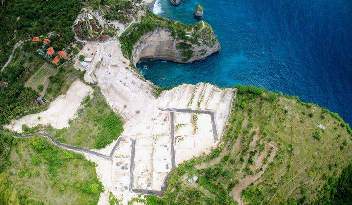 Plot of land ready to be built on the edge of the cliff in Nusa Penida Bali 1