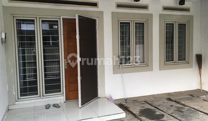 Selling 3 TKI Houses on Main Road Selling 3 TKI Houses on Main Road