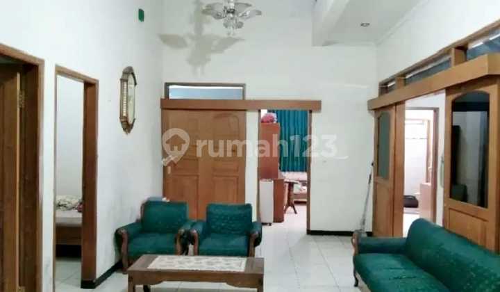 Rumah Siap Huni Terawat Sayap Jl. Dakota Cicendo-Pasteur Bandung Rumah Siap Huni Terawat Sayap Jl. Dakota Cicendo-Pasteur Bandung