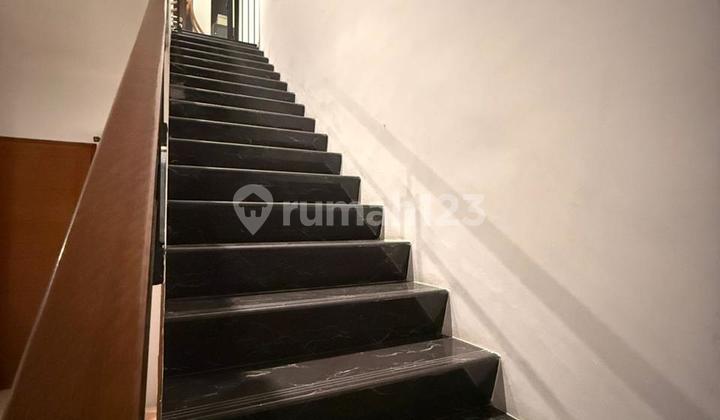 Jual Rumah Setraduta Cemara 2