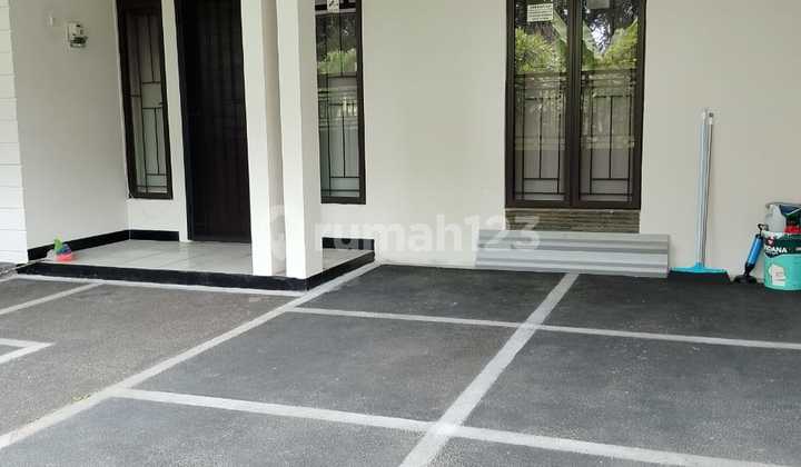 Dijual Rumah 1 Lantai Semi Furnishes dan Siap Huni Lokasi : Taman Holis Indah 2 2