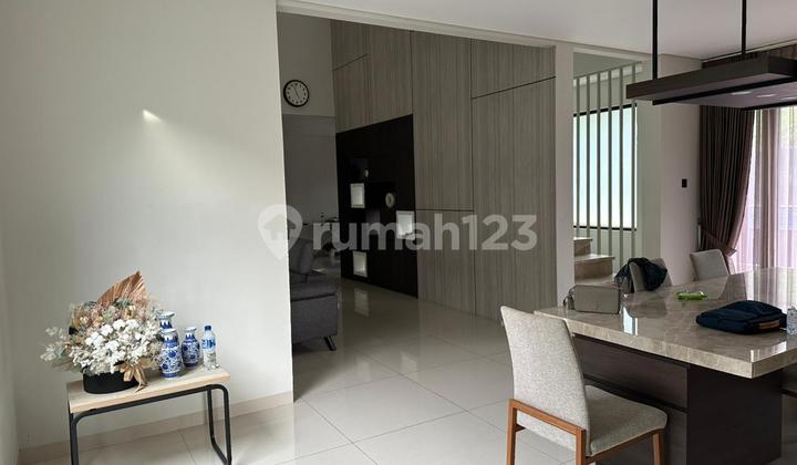 Jual Rumah Mewah Bandung Utara Hunian Eksklusif Dikawasan Setiabudi Suasana Asri, Udara Sejuk dan Jalan Lebar 2