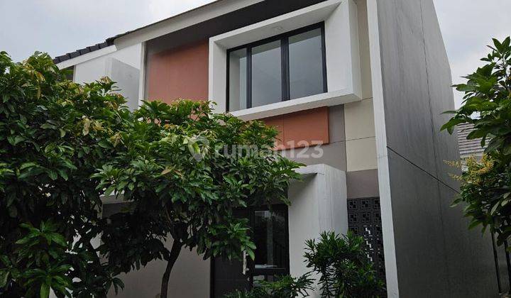 Rumah Minimalis Like New di Dayana Summarecon Bandug 1