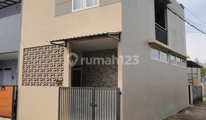 For Sale: Boarding House in Full Condition, Fully Furnished at Kavling PLN Housing Complex, Jatinangor 1