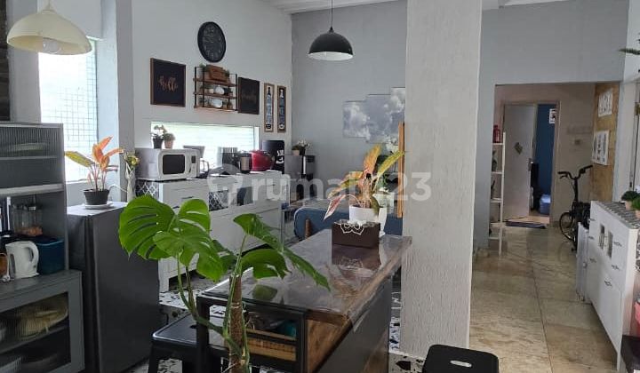 Dijual Rumah Furnished Siap Huni di Komplek Sariwangi Bandung Dijual Rumah Furnished Siap Huni di Komplek Sariwangi Bandung
