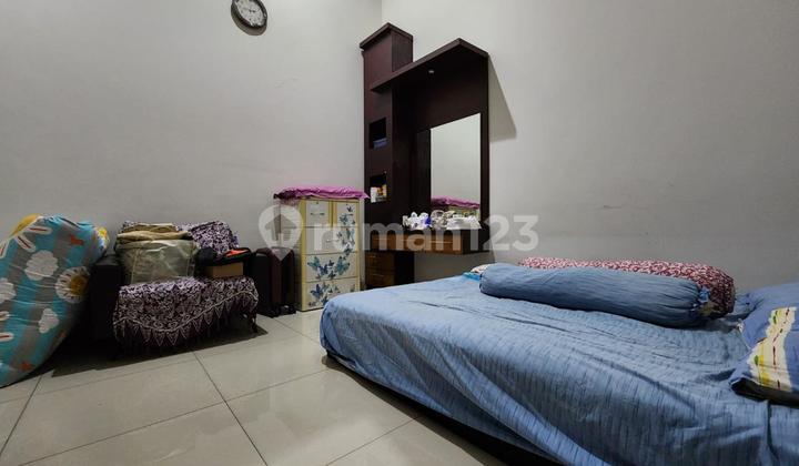 For Sale House in Singgasana Pradana 2