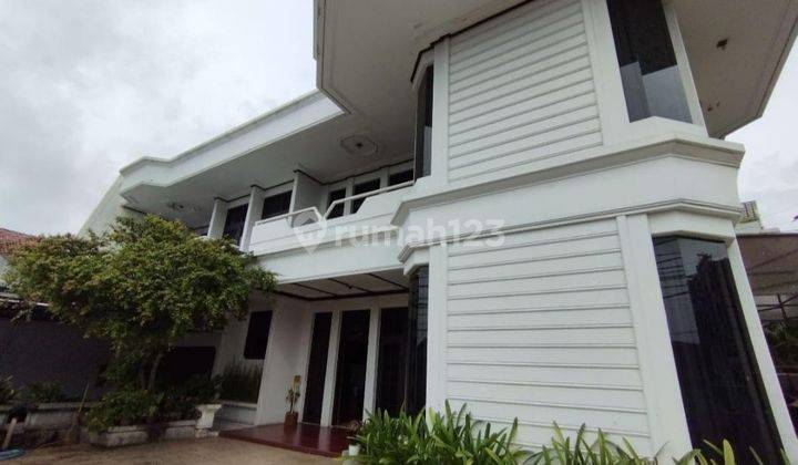 Rumah Mewah 2 Lantai Yang Cocok Dijadikan Vila Guest House Di Setiabudi Bandung 1