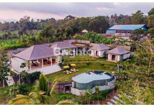 Villa For Sale in Payangan Ubud With Super Large Land of 30 Are, Calm Atmosphere and Able to Blend With Beautiful Nature 1