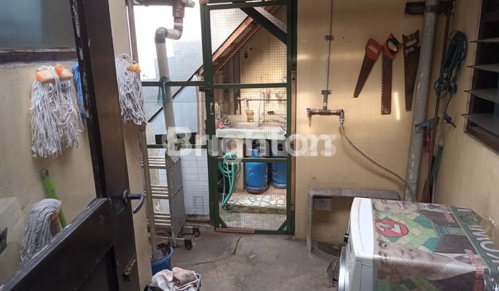 RUMAH MUNGIL ASRI LOKASI SAYAP DAGO BANDUNG