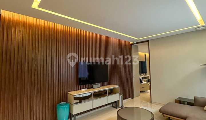 Dijual Rumah Baru Bergaya Tropical Modern – 10 Menit dari Senopati - SHM 2
