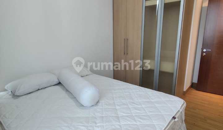 Apartemen The Peak - Unit Mewah & Siap Huni, Harga 3,3M Nego 2