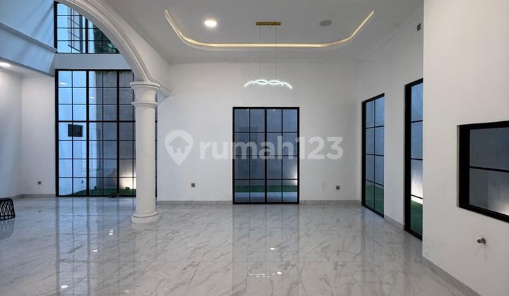 Dijual Rumah Baru Siap Huni di Tomang (Rumah Pinggir Jalan Besar, Belakang Gedung Panorama) 2