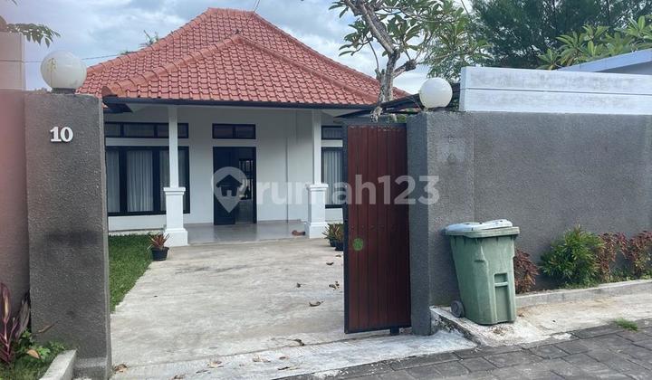 Dijual Villa Minimalis di Tibubeneng Canggu Bali – SHM - Lokasi Strategis Dekat Beach Club & Pantai