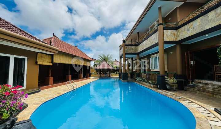 Dijual Rumah Mewah di Kebo Iwo dekat Bali TV - Kolam Renang - Sauna - Furnished 2