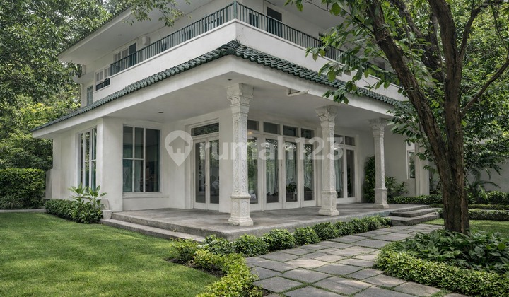 For Sale Old House Prapanca Raya Kebayoran Baru - Land Area 1,100 M², Strategic Location Suitable for Business / Restaurant / Office For Sale Old House Prapanca Raya Kebayoran Baru - Land Area 1,100 M², Strategic Location Suitable for Business / Restaurant / Office