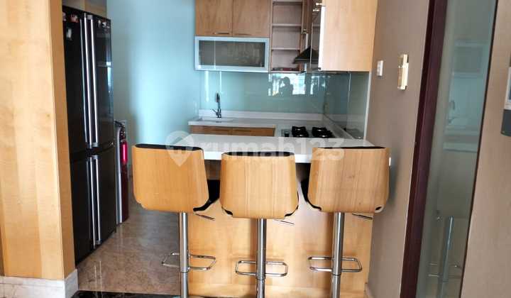 Capital Residence 3Br Furnished 182 M² - 2 Parkir | Sale 9M / Rent Usd 3,000 2