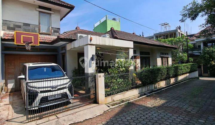 Dijual Cepat Rumah Hoek Semi Furnished di Pejaten, Jakarta Selatan, Turun Harga, Siap Huni  1