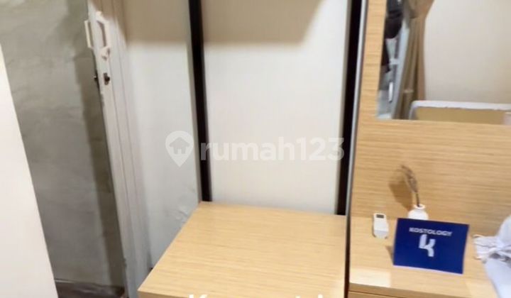 Pancoran Kost for Sale: 10 Rooms, Fully Occupied, Continuous Operation, 3.6M Negotiable, Annual Income 250M. 2