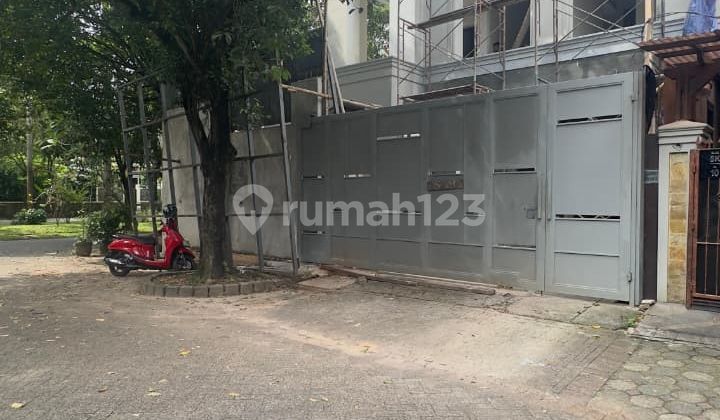 FOR SALE NICE HOUSE IN PONDOK INDAH, SOUTH JAKARTA