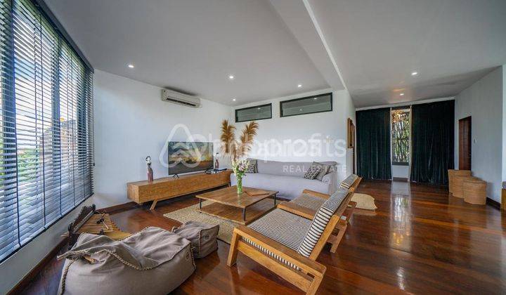 Newly Renovated And Modern 3 Bedroom Villa With Panoramic Rooftop In Umalas Bsvf196 1