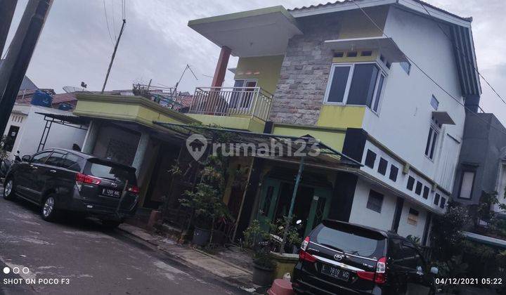 Dijual rumah 2 lantai semi furnish d jatisampurna bekasi 2