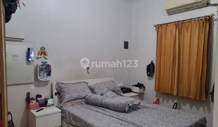 Dijual Rumah 2 Lantai Siap Huni Di Villa Rizki Ilhami 2