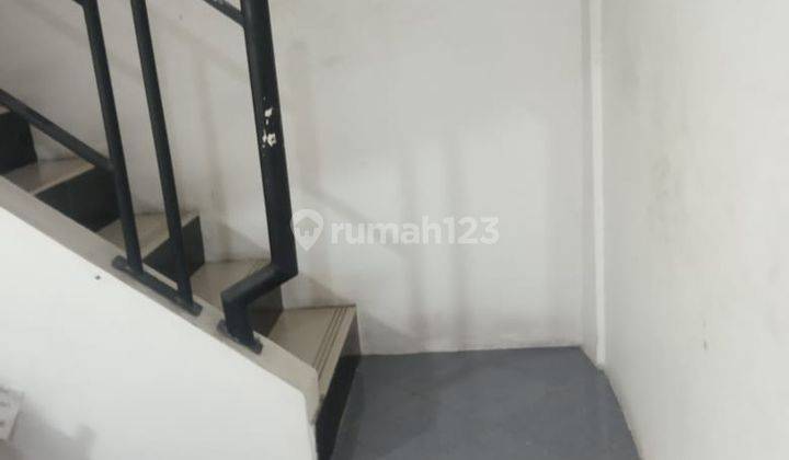 Dijual Cepat Rumah 2.5 Lantai Di Medang  2