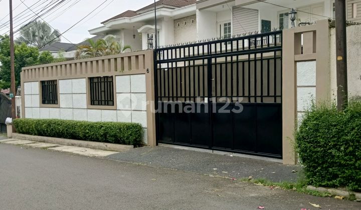 Rumah Bagus Disewakan Siap Huni Bebas Banjir Di Area Kemang 