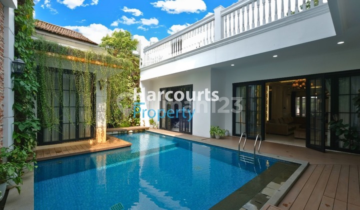 Fully Furnished Rumah 2 Lantai Senopati Area Fully Furnished Rumah 2 Lantai Senopati Area