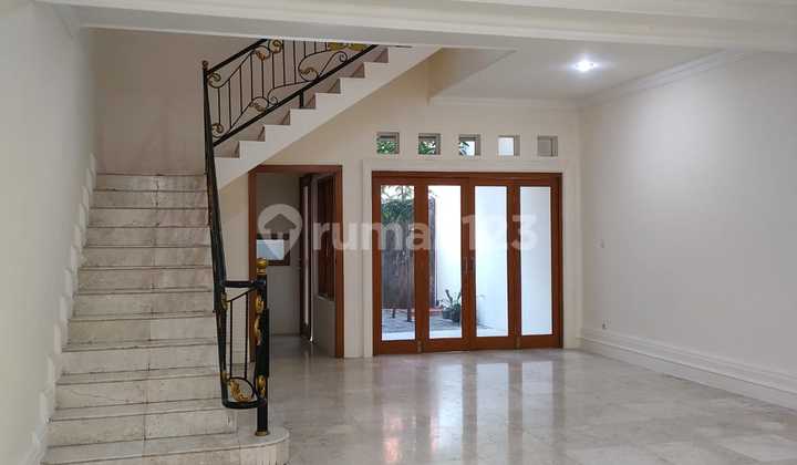 Rumah 2 Lantai Area Prime Kebayoran Baru Dekat Area Perkantoran  2