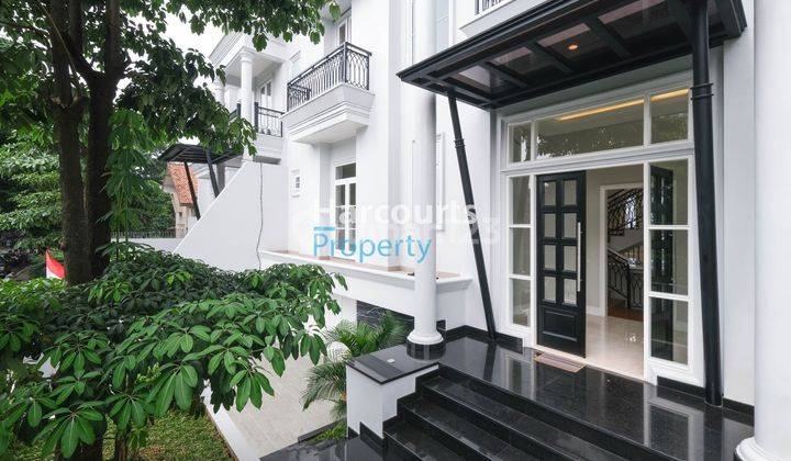 New House Luxuryous American Classic Based In Kebayoran Baru  2