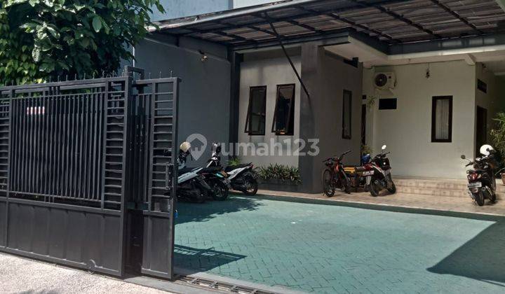 Rumah kos 10 kamar tidur kamar mandi dalam include fully furnished 1