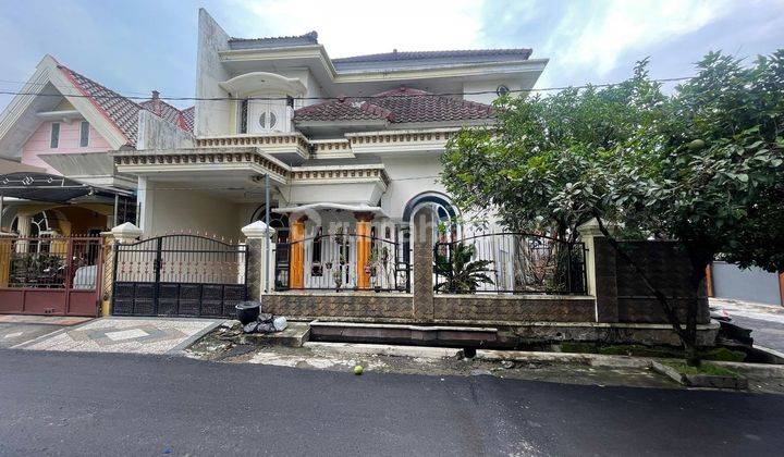 Rumah mewah klasik Soekarno Hatta Kota Malang 1