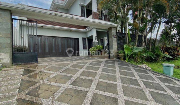 Rumah Mewah Posisi Hook Villa Puncak Tidar  1