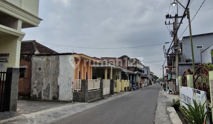 Rumah Plus Kos Dijual Nol Jalan 2