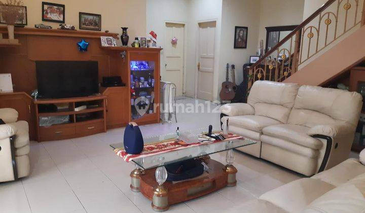 Rumah Klasik Elegan Boulevard Araya Blimbing Kota Malang 2