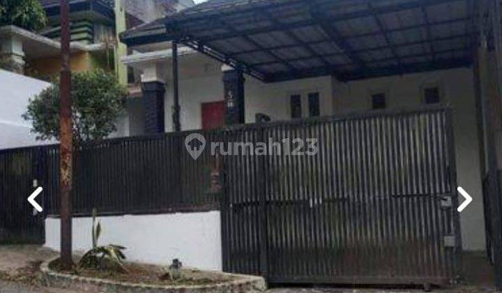 Rumah Sudah Renovasi Unfurnished SHM di Sanghyang Pancanaka Hill, Bandung 1