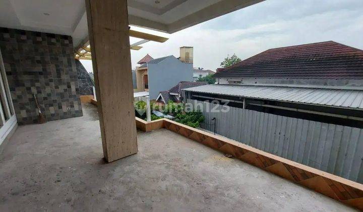 Jual Rumah 2.5 Lantai Luas 308 Meter Di Pinggir Di Pondok Kopi Jakarta Timur Di Pinggir Jalan Akses Ramai 4