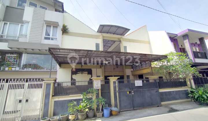 Dijual Rumah Tinggal + Kos-Kosan Daerah Suhat, Malang
