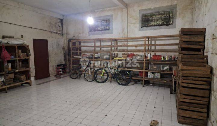 Dijual Rumah Usaha  Siap Huni Di Lumajang 1