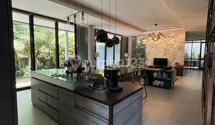 Rumah plus resto dan cafr dijual di kota batu malang