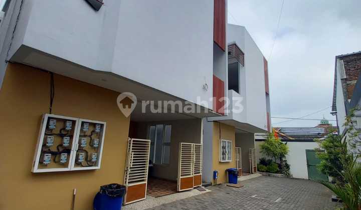 Dijual Rumah Kos Strategis Dekat Kampus UIN , BRAWIJAYA Malang 